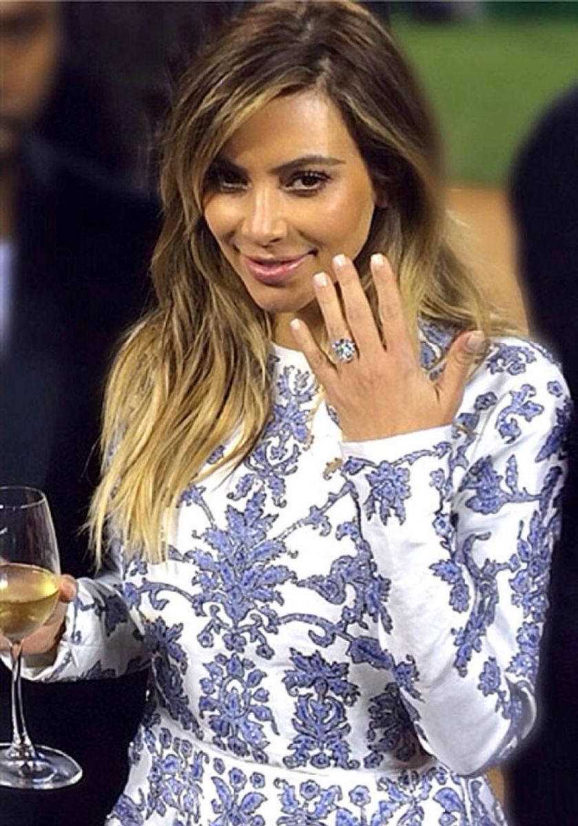 Bague de Fian ailles de Kim Kardashian Un Gros Diamant sinon rien